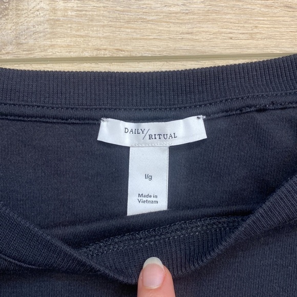 NWOT Daily Ritual | Bateau | Pleated Sweatshirt‎ - Picture 12 of 14